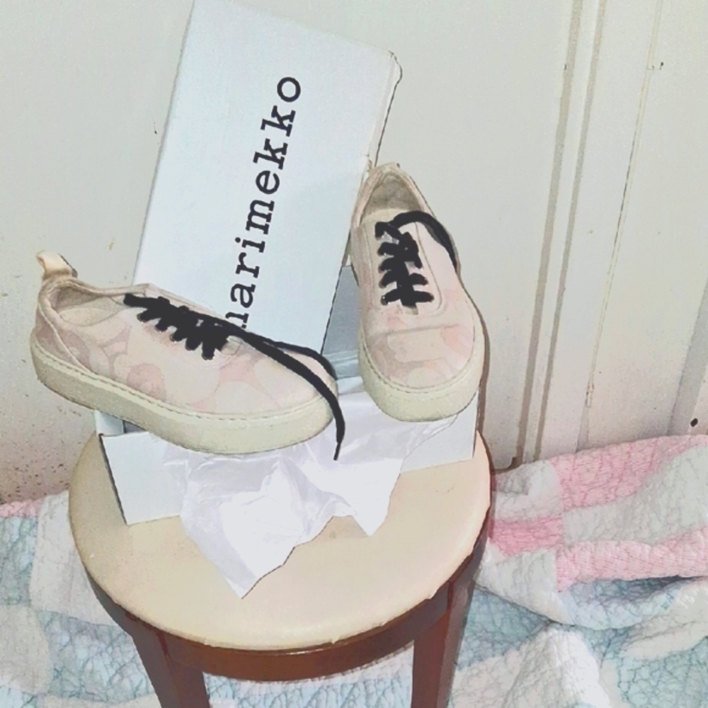 Marimekko Low Top Sneakers In Original Box W. Xtra Laces